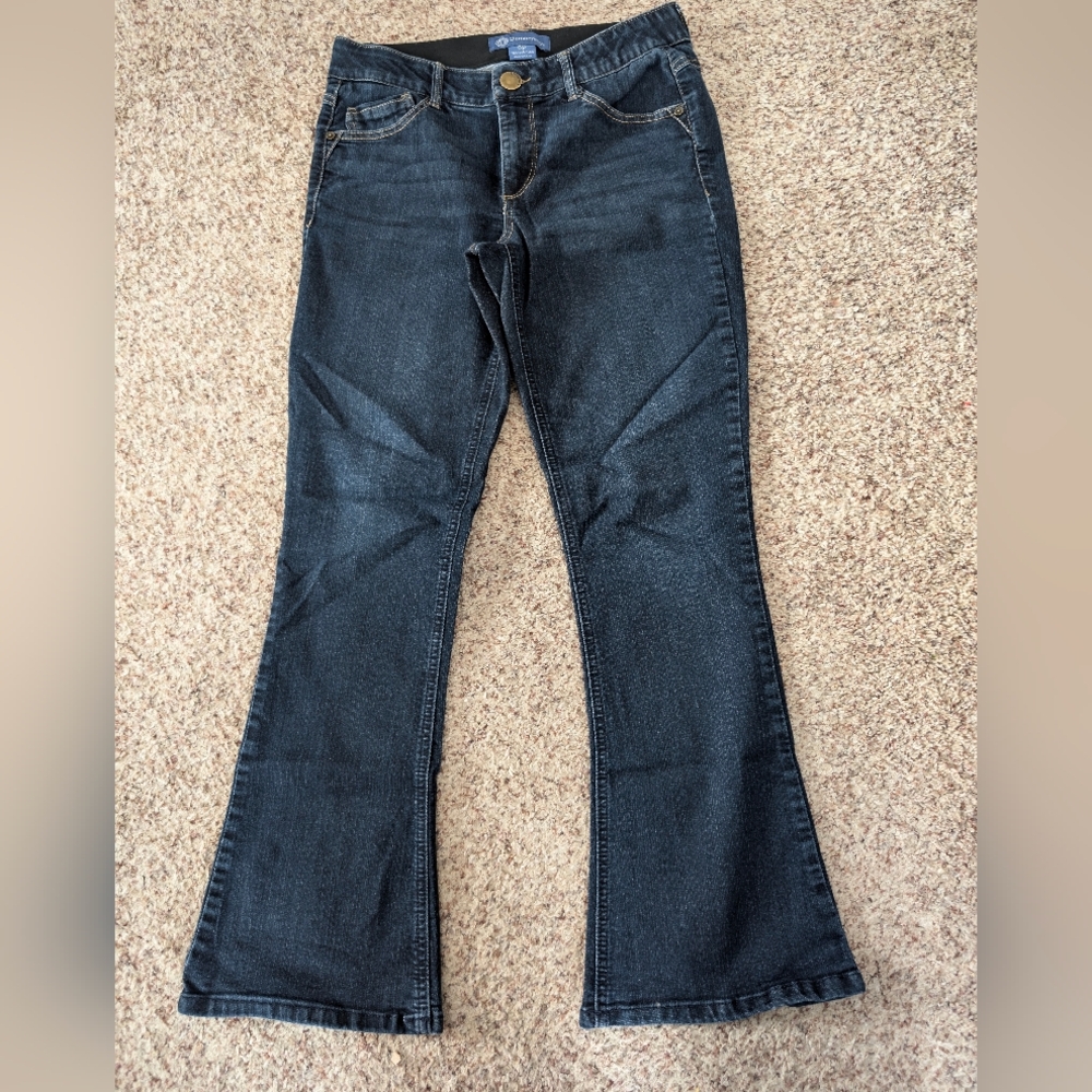 Women's Dark Wash Flared Jeans